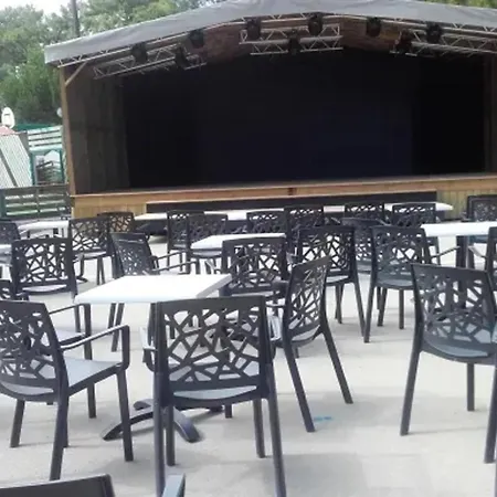 펜션 Ideal A Avec Piscine