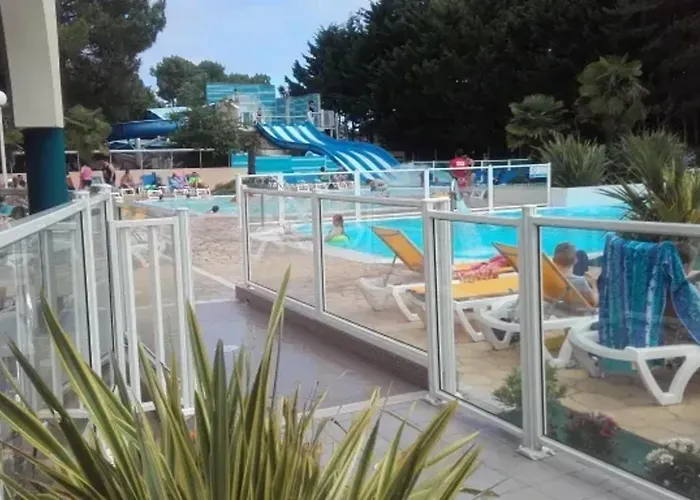 펜션 Ideal A Avec Piscine