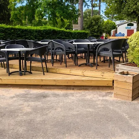 Ideal A Avec Piscine Holiday home Saint-Jean-de-Monts
