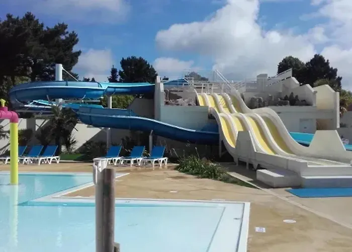 Idéal à Avec Piscine *